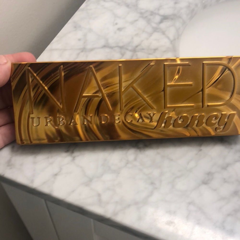 Urban Decay Naked Honey